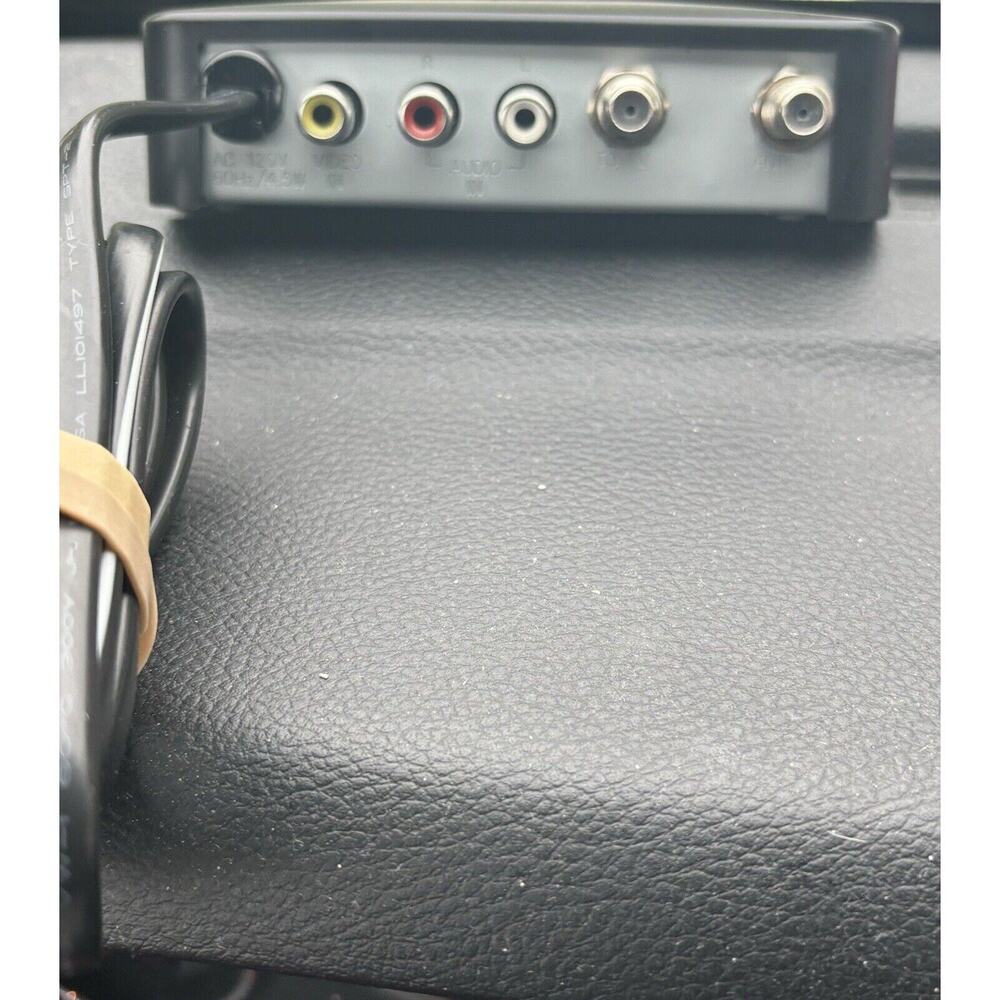 RF Modulator M61138 Audio / Video Switch Box 120V Power Cord 3 &4 Channel AV HD7